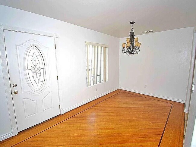 Foto del edificio - 5916 Albemarle St