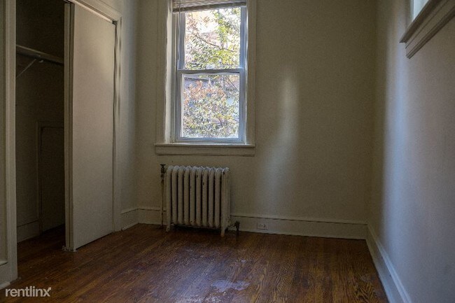 Building Photo - 1201 S 20th St