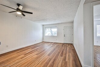 Building Photo - 3585 Arville St