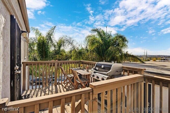 Foto del edificio - 2 br, 1 bath Condo - 5810 Riley St