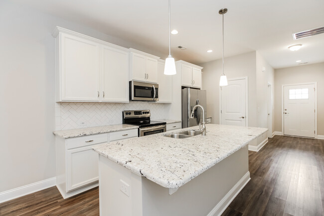 Building Photo - 3775 Summer Bay Trl, Leland, NC
