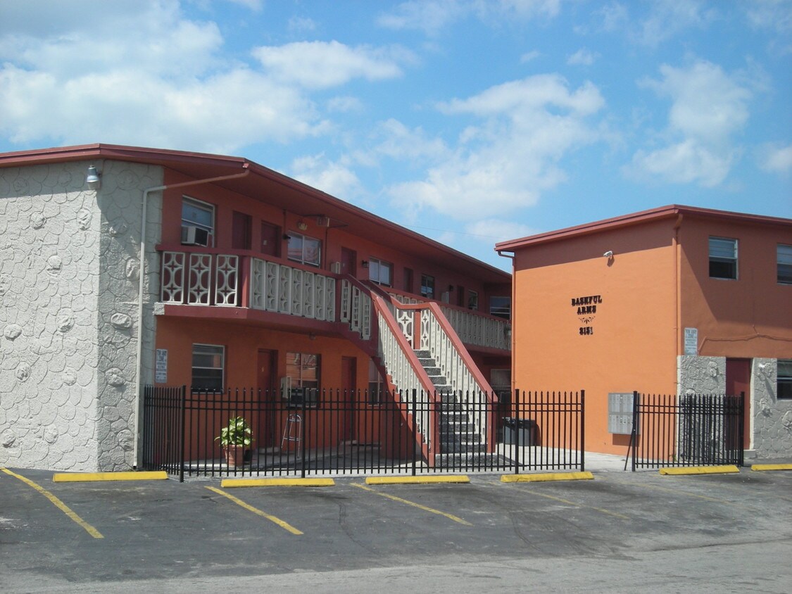 Foto del edificio - Bashful Arms Apartments
