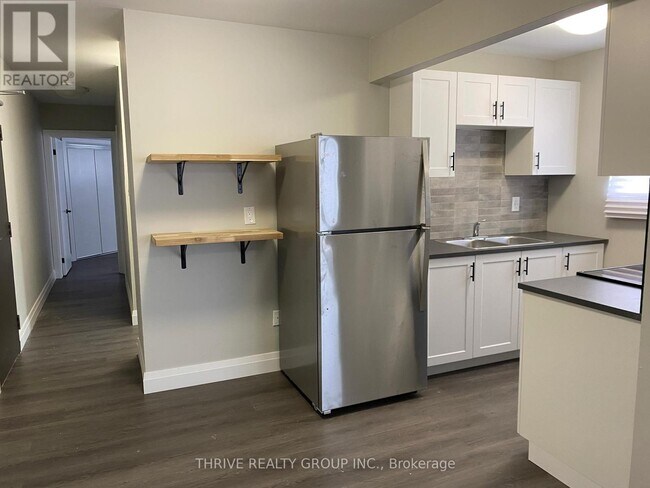 Photo du bâtiment - 106 King Edward Ave