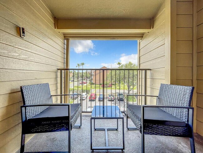 Foto del edificio - 4103 Tropical Isle Blvd