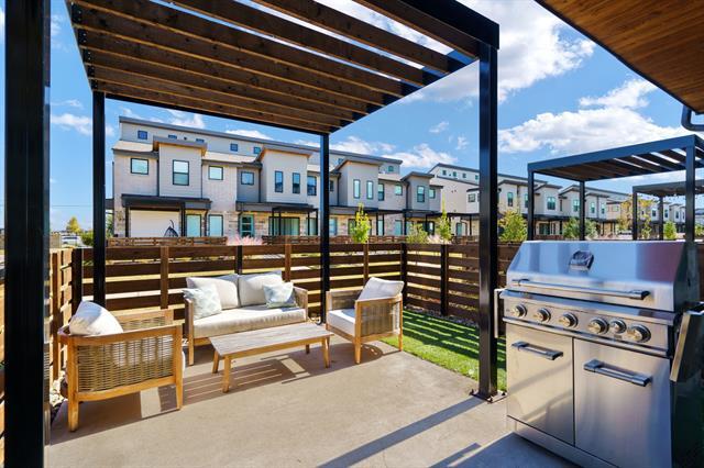 Foto del edificio - 761 Cavitt Ct