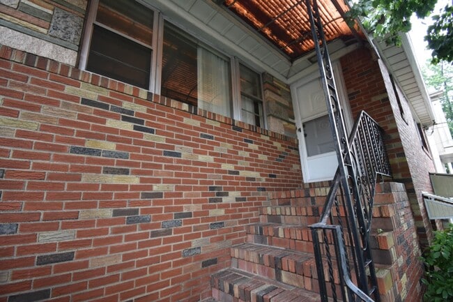 Foto del edificio - 356 Slocum Way
