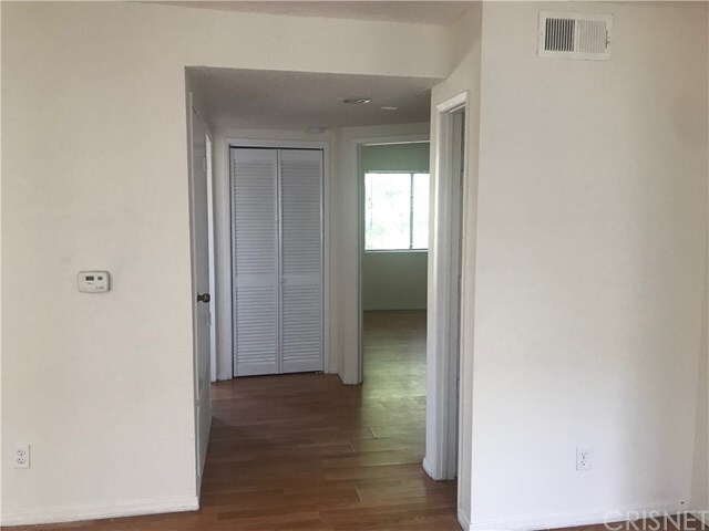 Foto del edificio - 606 N Oxford Ave