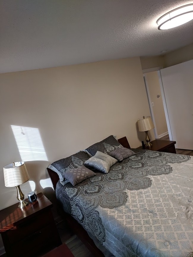 Stonegate Apartments Apartments Newington, CT