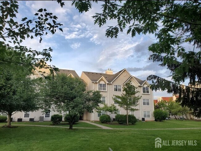 Foto del edificio - 5 Edinburgh Ct