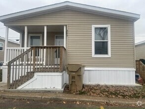 Building Photo - 245 Bunting Ln