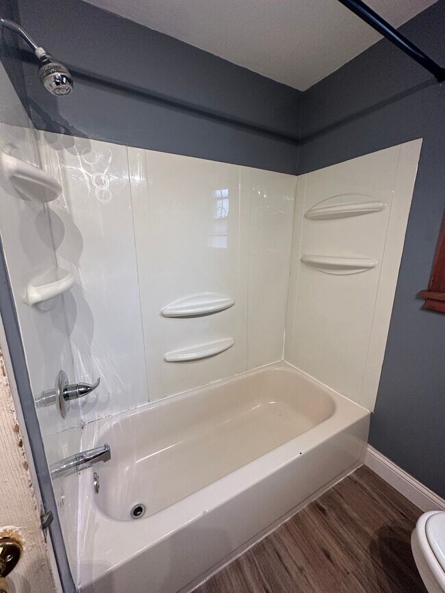 Foto del edificio - Cleveland East Side Single