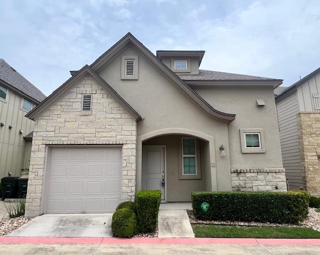 Foto principal - 13501 Metric Blvd