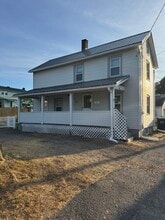 Building Photo - 351 Lyons Ave