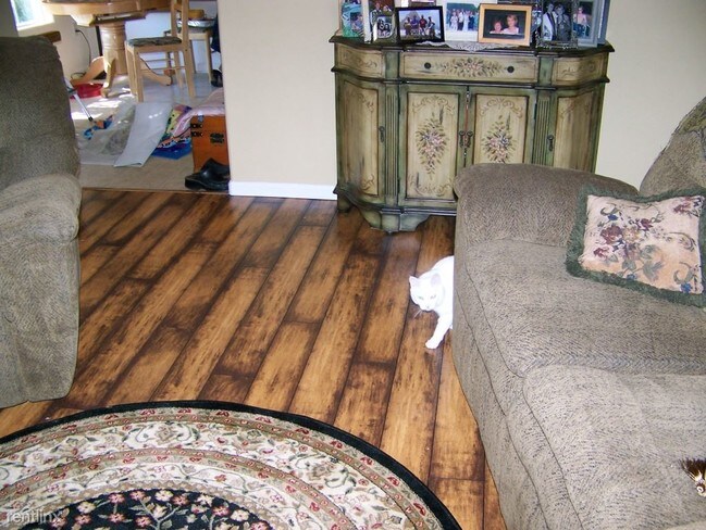 Building Photo - 1060 Opal St