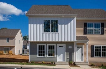 Building Photo - 1313 Owen Ln
