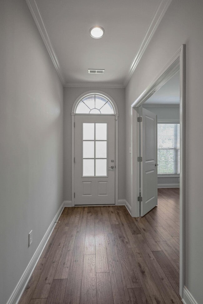 Building Photo - 4155 Sperling Dr