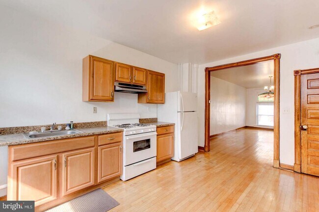 Foto del edificio - 626 S Lakewood Ave