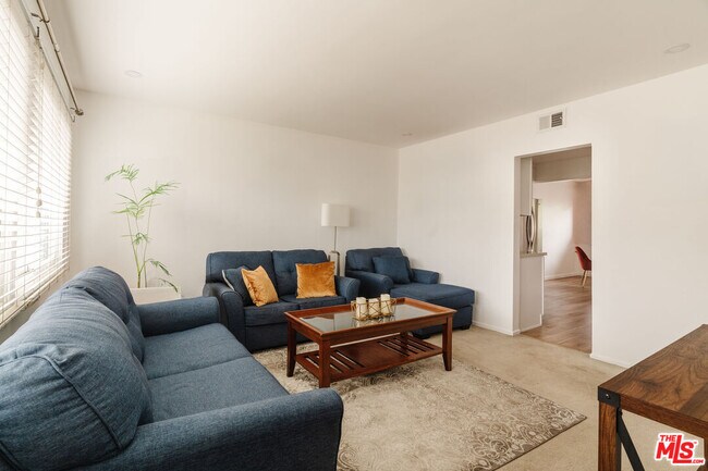 Foto del edificio - 1831 259th St