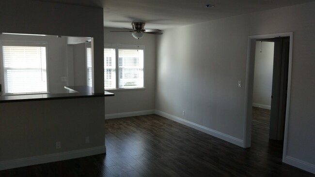 Large family room and dining area - 12402 McCune Ave