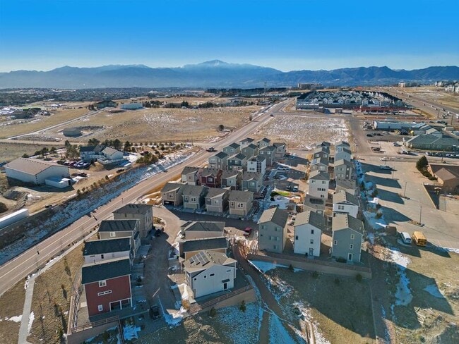 Building Photo - 7405 Marbled Wood Pt