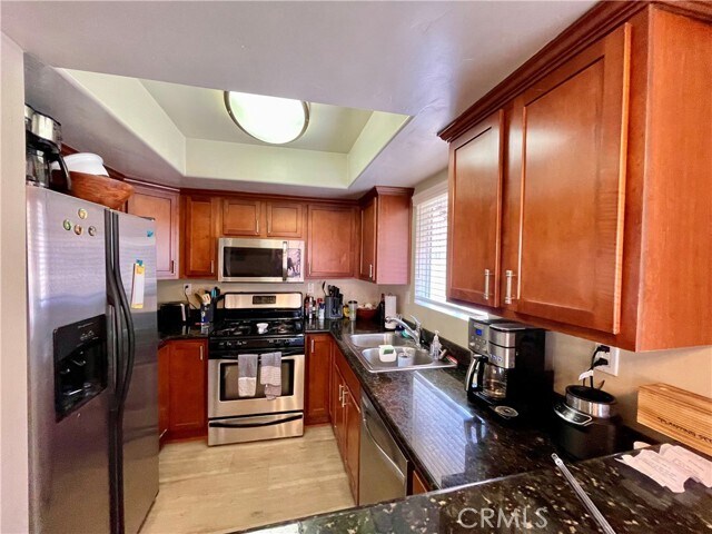 Building Photo - 600 Sea Cliff Way