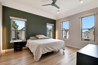 Building Photo - 3704 Creekmont Grn Ln