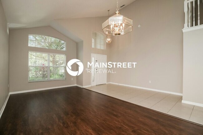 Foto del edificio - 4 Bedroom Pet-Friendly Home in Lakeland, FL with Main Street Renewal