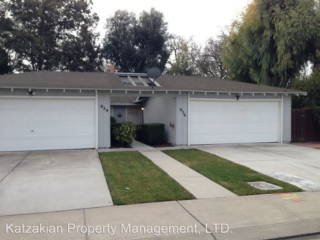 Primary Photo - 934 Princess Dr