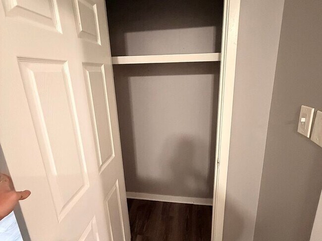 Foto del edificio - 2516 Upper Dr