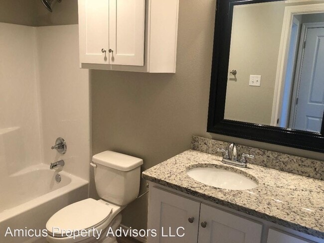 Building Photo - 3 br, 2 bath House - 6902 67th Street