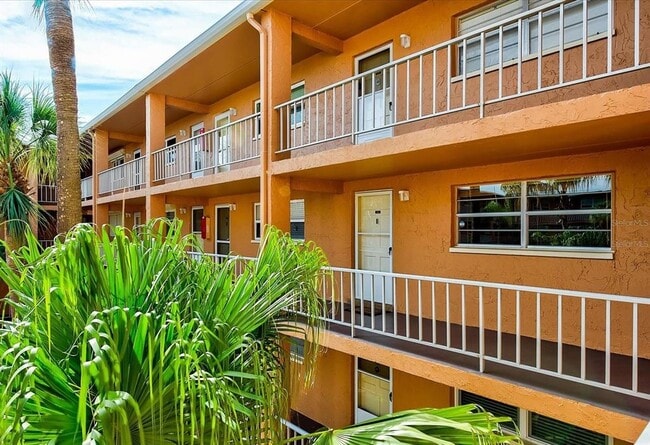 Foto del edificio - 12760 Indian Rocks Rd