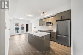 Building Photo - 35 Birchcliff Ave