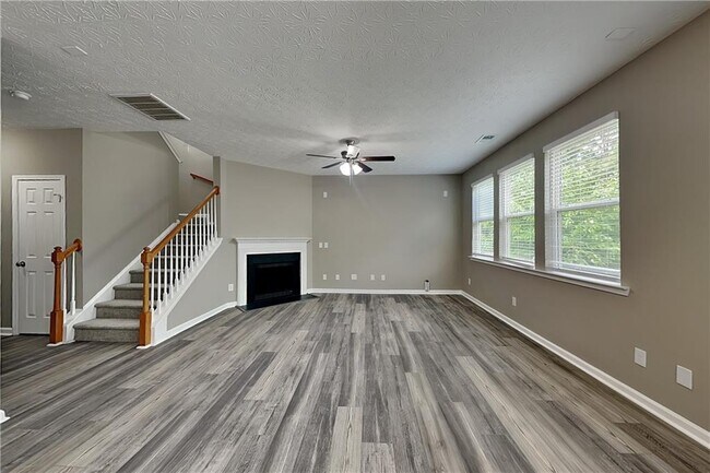 Foto del edificio - 1517 Briarfield Way