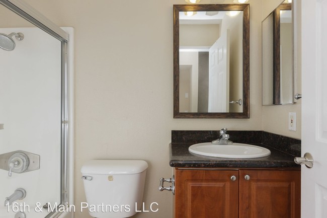 Building Photo - 2910-3040 Alta View Dr