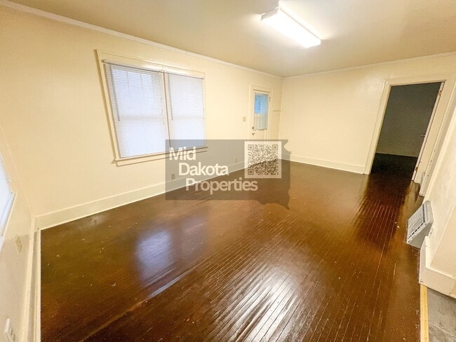 Building Photo - 500 S Wisconsin- 2 bedroom house