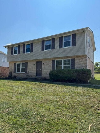 Building Photo - 735 McPherson Dr