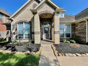 Building Photo - 26127 Ashland Hollow Ln