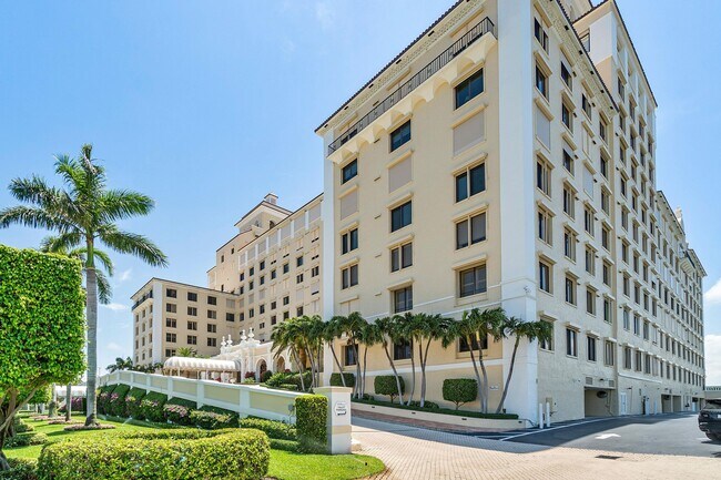 Foto del edificio - 150 Bradley Pl