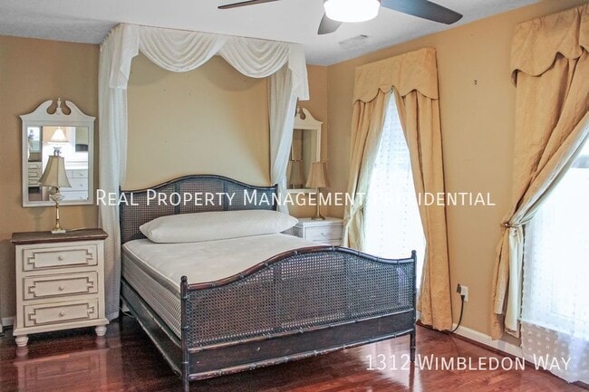 Building Photo - 1312 Wimbledon Way