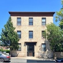 Building Photo - 50 Baldwin St