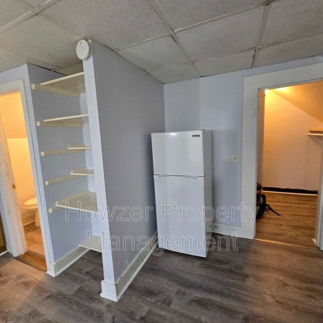 Photo - 109 Green St Apartment