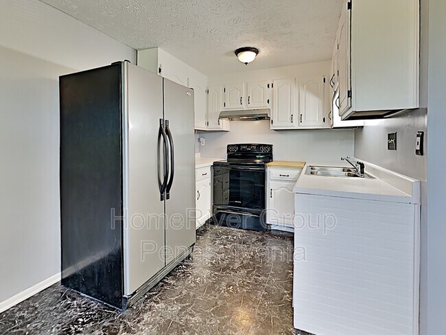 Building Photo - 709 Countryside Dr