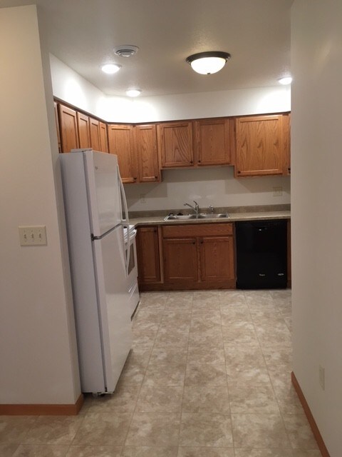 Foto principal - 1209 Balsam Ave