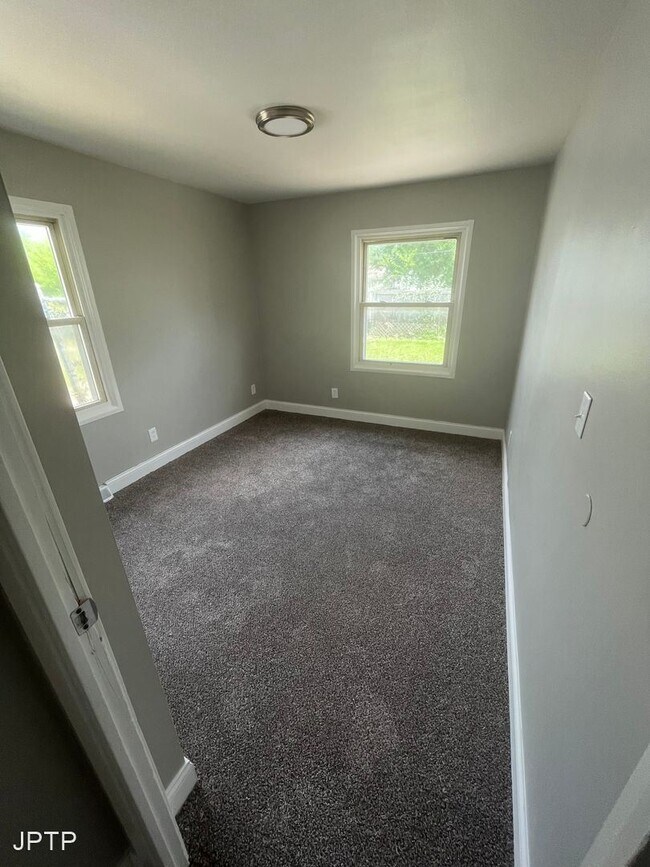 Foto del edificio - 2 br, 1 bath House - 2501 Cypress Drive
