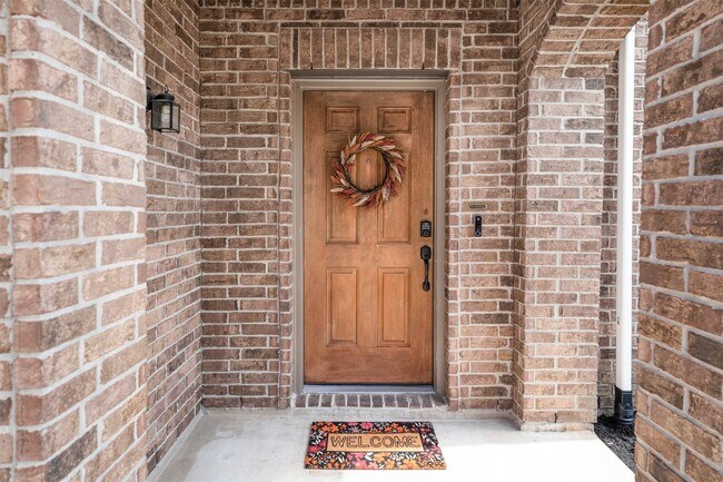 Building Photo - 1107 Epworth Ct.