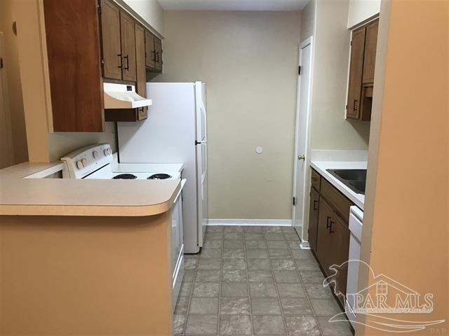 Foto del edificio - 8360 Country Walk Dr