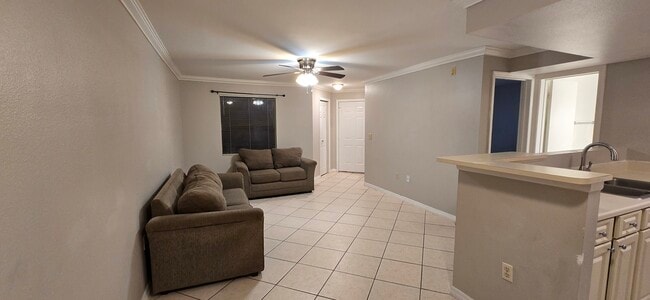 Building Photo - 3034 Parkway Blvd