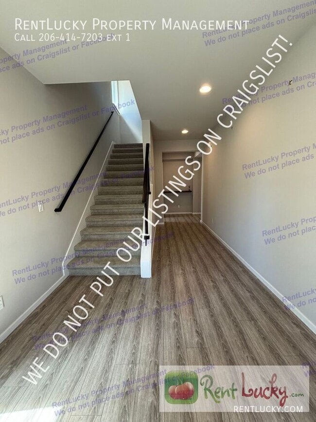Building Photo - 2812 162nd Ave Ct E