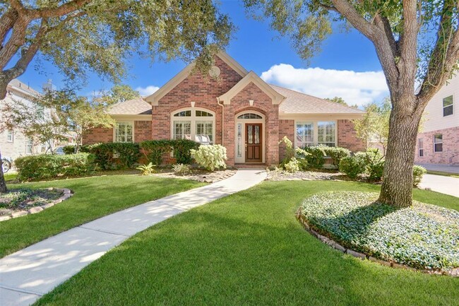 Foto del edificio - 3223 Logan Crest Ct