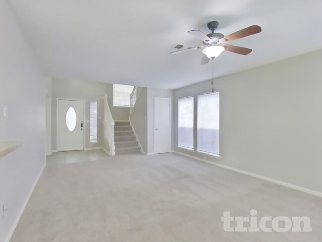 Building Photo - 1702 Glacier Blue Dr